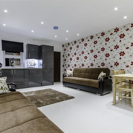City Gate Serviced Apartments Londen Buitenkant foto