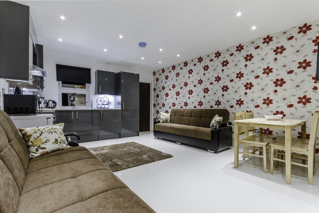 City Gate Serviced Apartments Londen Buitenkant foto