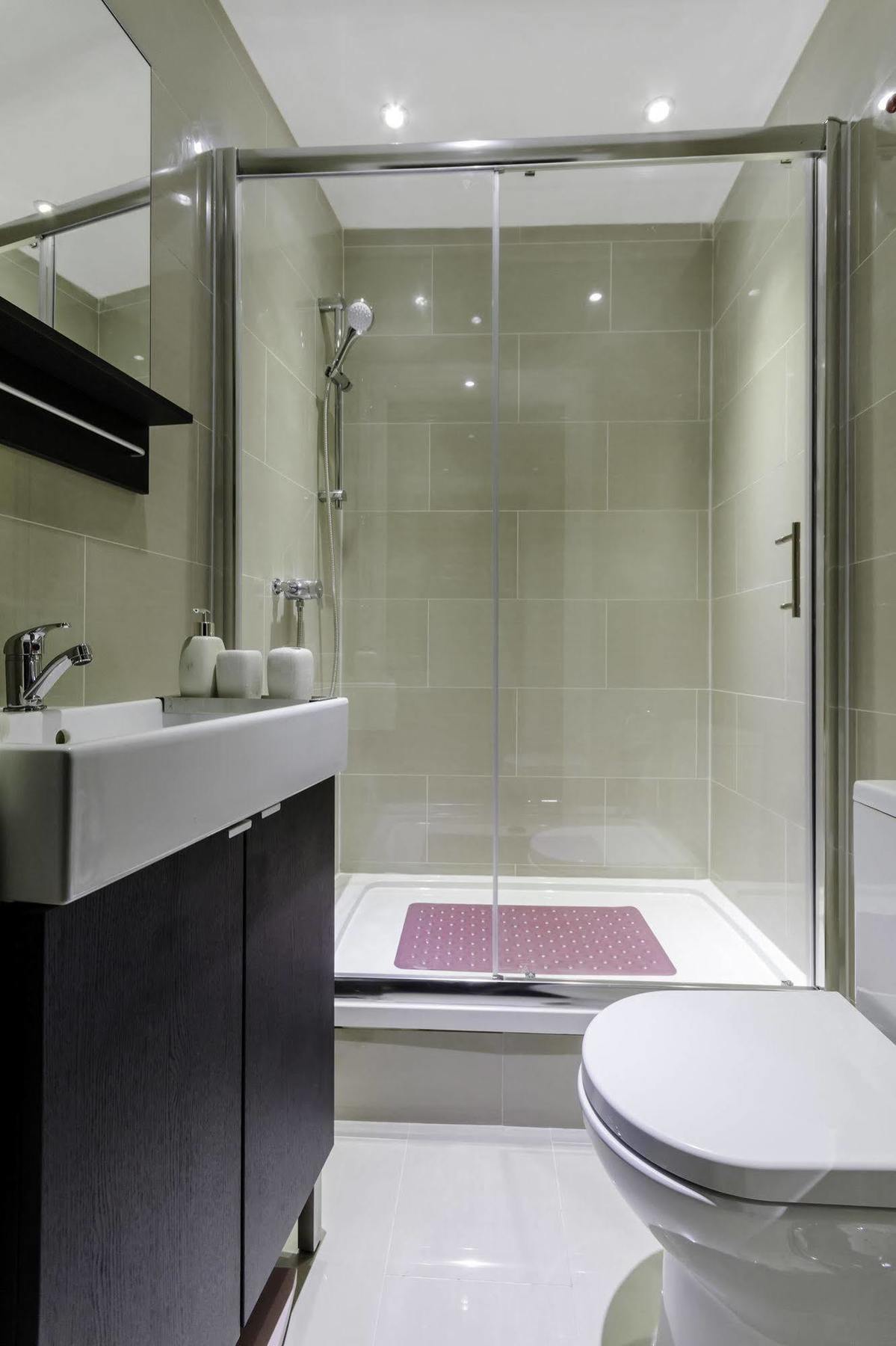 City Gate Serviced Apartments Londen Buitenkant foto