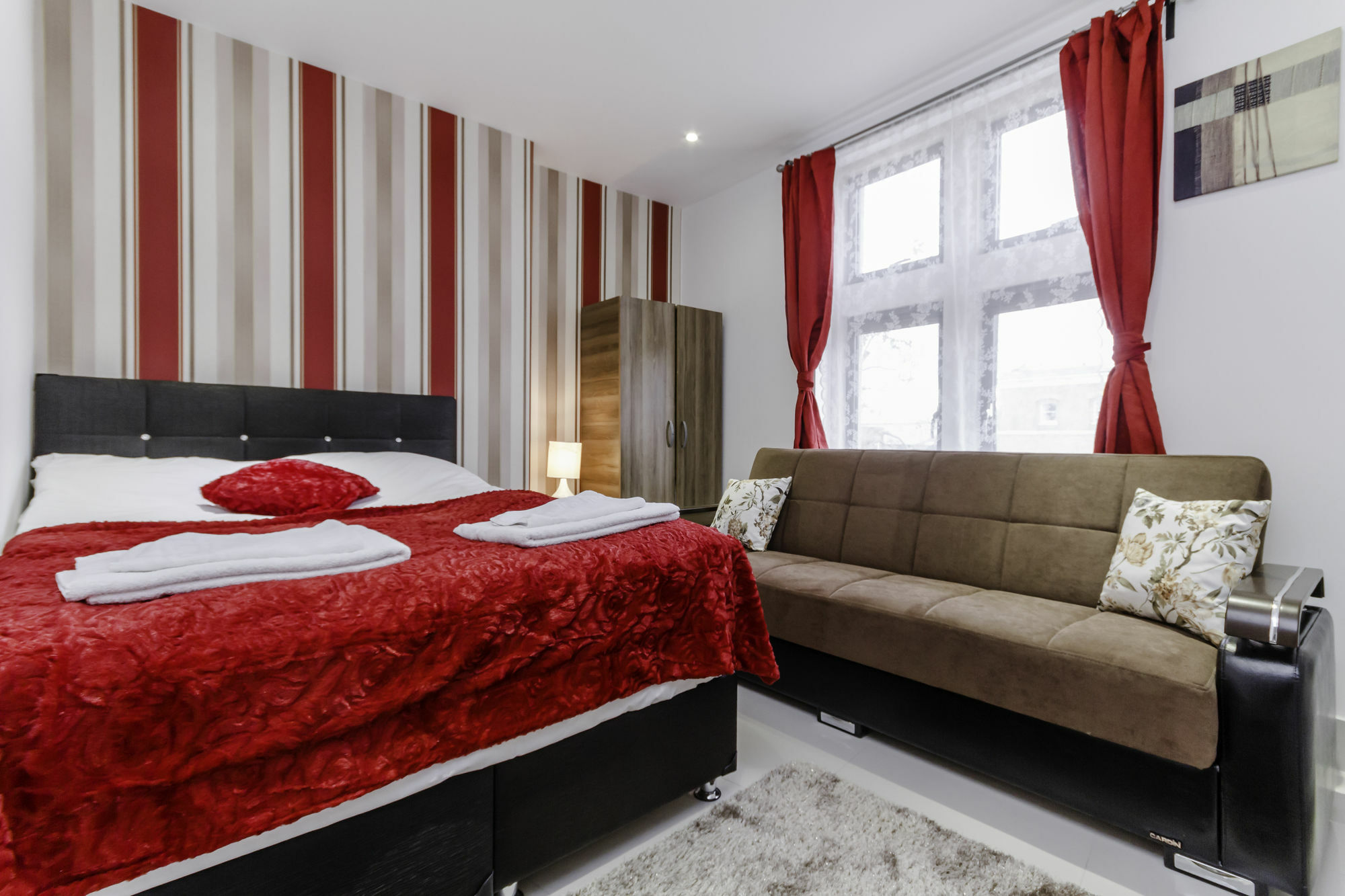City Gate Serviced Apartments Londen Buitenkant foto